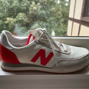 New Balance 720 lifestyle sneaker